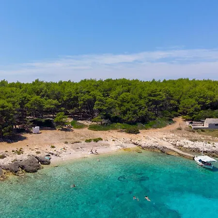Beautiful In * Vela Luka